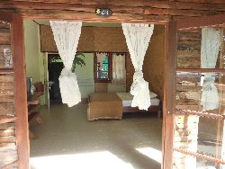 บังกะโลที่ท่าเรือแหลมศอก