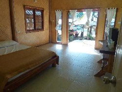 ห้องนอนแบบเรียบง่าย สะดวกสบาย